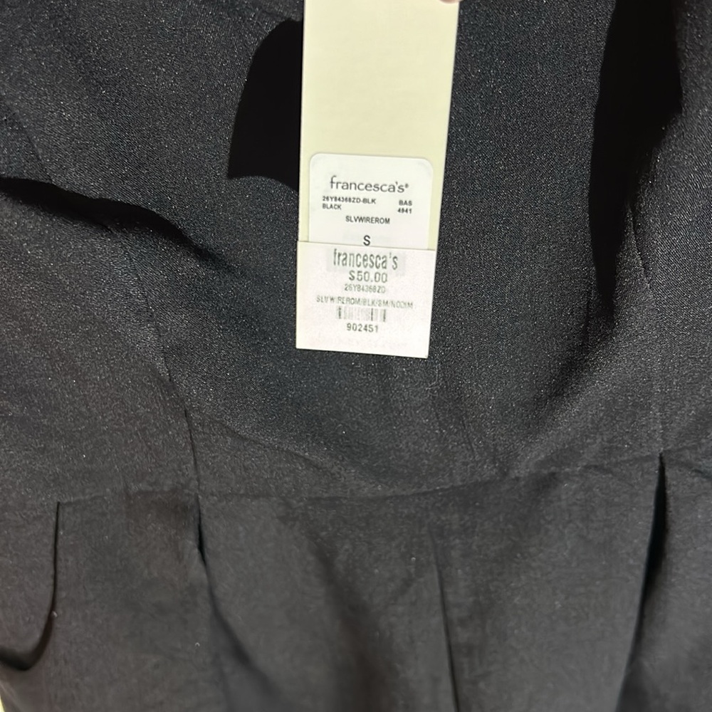 NWT black size Small one piece jumper - Picture 4 of 6